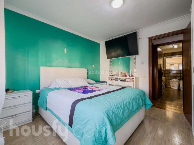 Piso en venta en Barcelona, Verdum. Pisos.