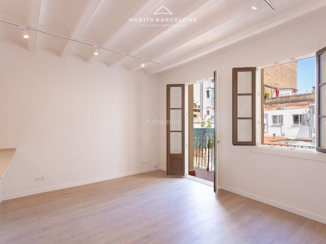 Ático en venta en Barcelona, Vila de Gràcia. Espectacular ático a estrenar en la mejor ubicación de la Vila de Gràcia. Áticos.