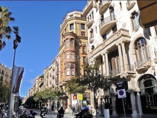 Piso en venta en Barcelona, Vila de Gràcia. Muy grande, de orígen. Pisos.