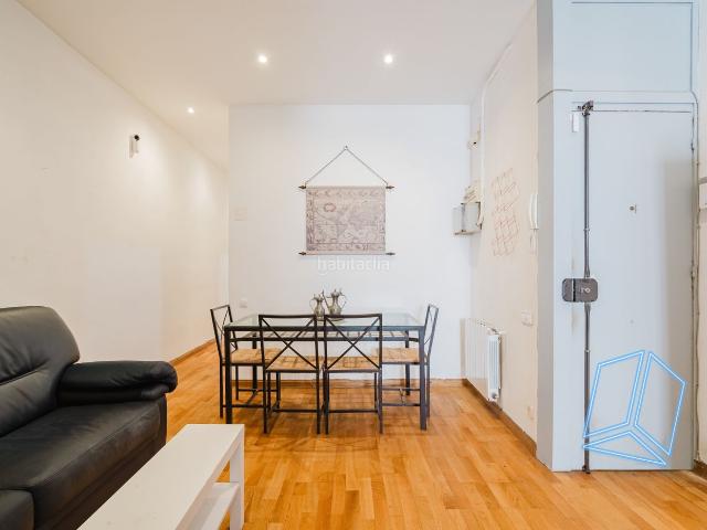 Piso en venta en Barcelona, Vila de Gràcia. Pisos.