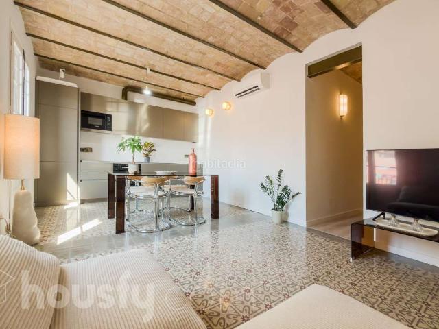 Piso en venta en Barcelona, Vila de Gràcia. Pisos.