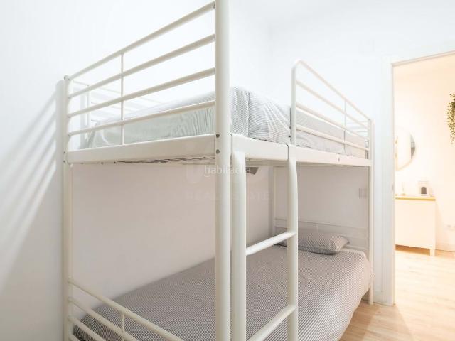 Piso en venta en Barcelona, Baix Guinardó. Pisos.