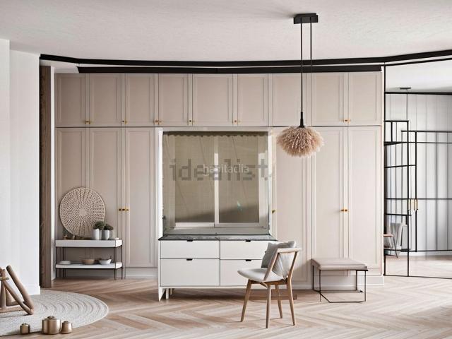 Piso en venta en Barcelona, Baix Guinardó. Planta baja luminosa con patio y terraza Baix Guinardó, Barcelona. Pisos.