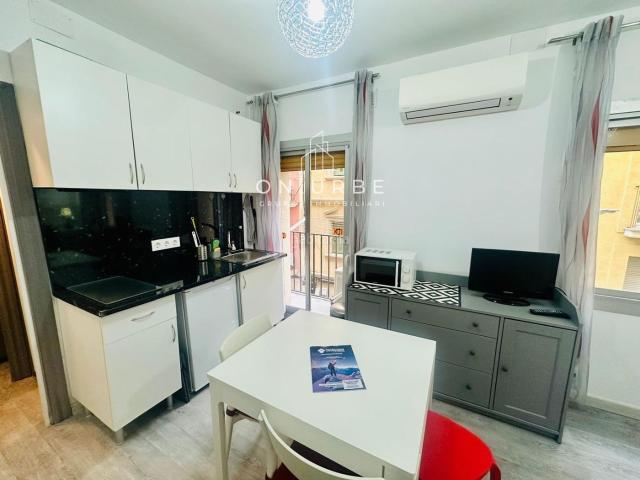 Piso en venta en Barcelona, Barceloneta. VENTA en Carrer de Mar. Pisos.