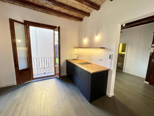 Piso en venta en Barcelona, Barceloneta. MALENA Pisos.