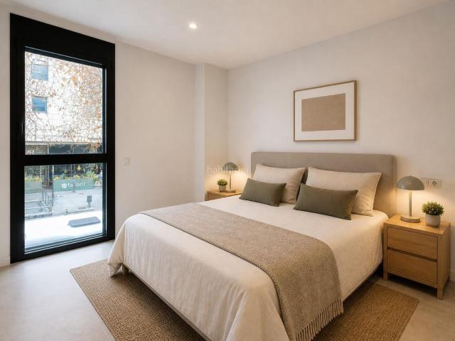 Piso en venta en Barcelona, Barri de les Corts. Estrena luz, diseño y exclusividad junto a la Diagonal. Piscina comunitaria y trastero. Pisos.