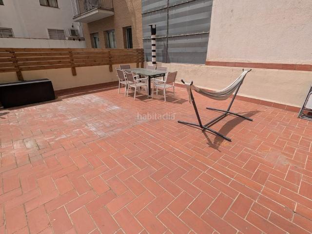 Piso en venta en Barcelona, Barri de les Corts. VIVIENDA CON GRAN TERRAZA EN LES CORTS JUNTO A METRO LES CORTS. Pisos.