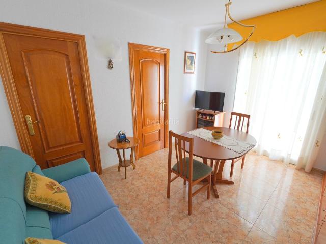 Piso en venta en Barcelona, Bon Pastor. Piso en venta, ideal primera vivienda. Pisos.