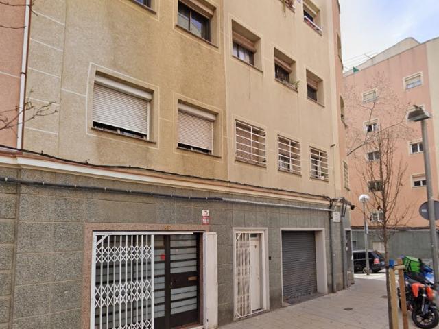 Piso en venta en Barcelona, Calle travau