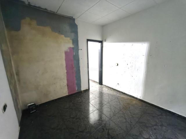 Piso en venta en Barcelona, Carmel. PISO DE 50 M² 2 HAB 1 DOBLE CALLE SIGUENZA METRO A 5 MINUTOS. Pisos.