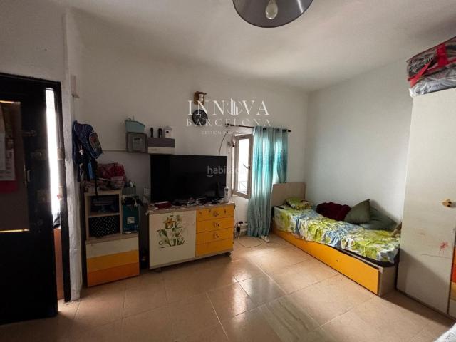 Piso en venta en Barcelona, Carmel. Piso en venta en la zona de HortaCarmel en la calle FASTENRATH. Pisos.
