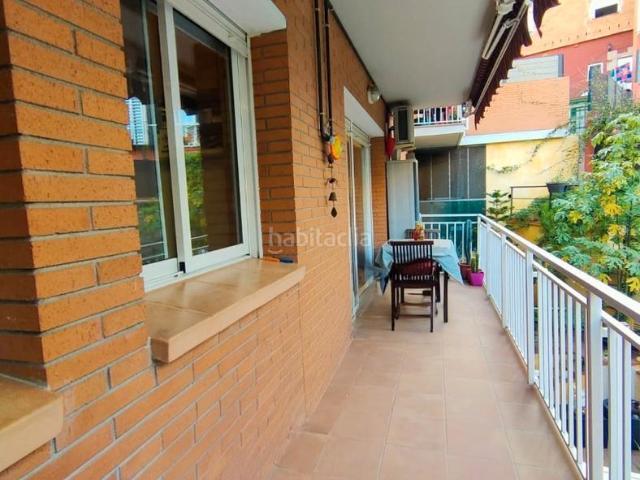 Piso en venta en Barcelona, Carmel. Pisos.