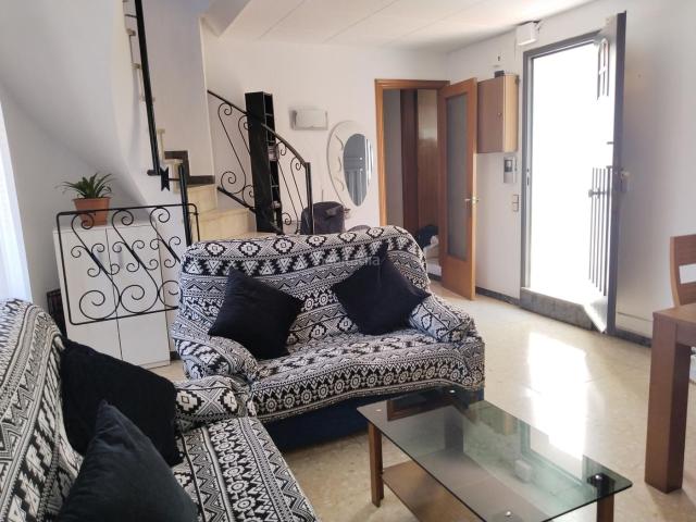 Piso en venta en Barcelona, Carmel. Pisos.