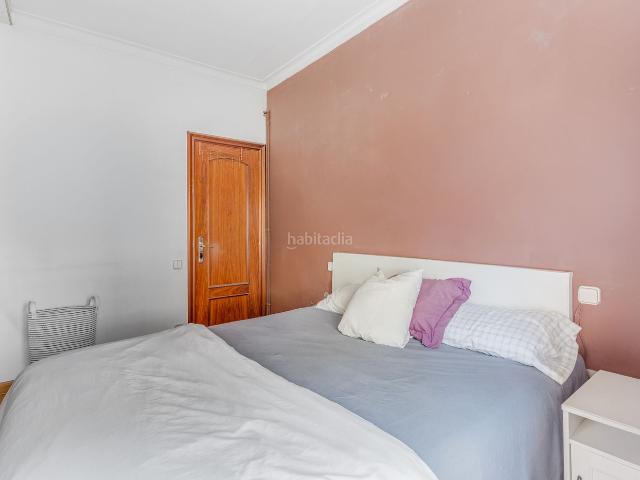 Piso en venta en Barcelona, Congrés Indians. GRAN OPORTUNIDAD EN BARCELONA!. Pisos.