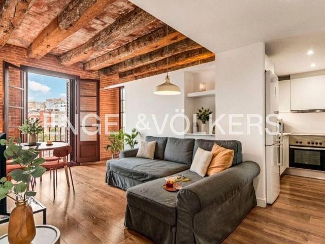 Piso en venta en Barcelona, de 40 m² 1 habitación por 280.000