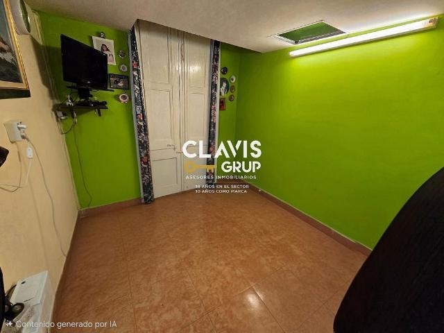 Piso en venta en Barcelona, de 40 m² 2 habitaciones por 190.000