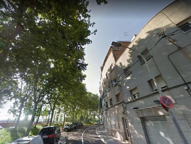Piso en venta en Barcelona, de 46 m² 2 habitaciones por 65.075