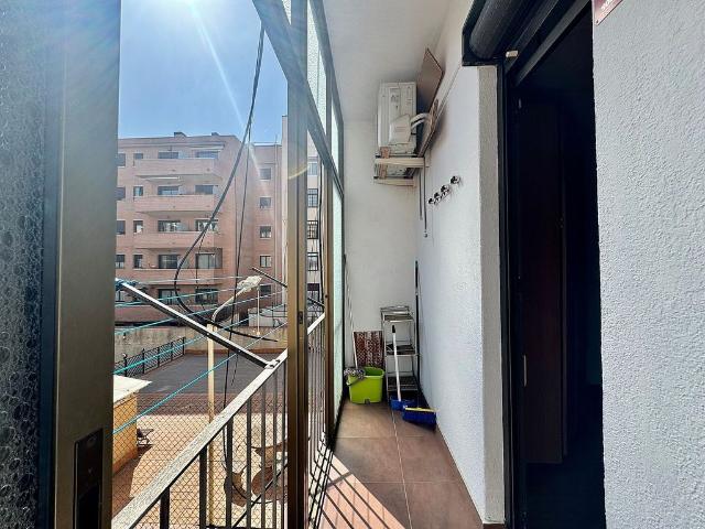 Piso en venta en Barcelona, de 56 m² 3 habitaciones por 310.000