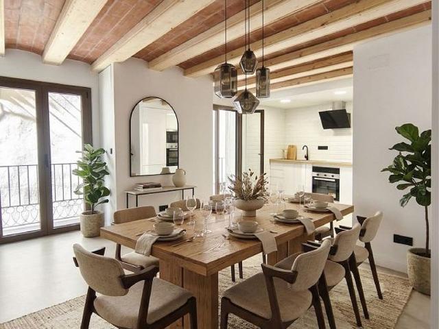 Piso en venta en Barcelona, de 60 m² 2 habitaciones por 319.000
