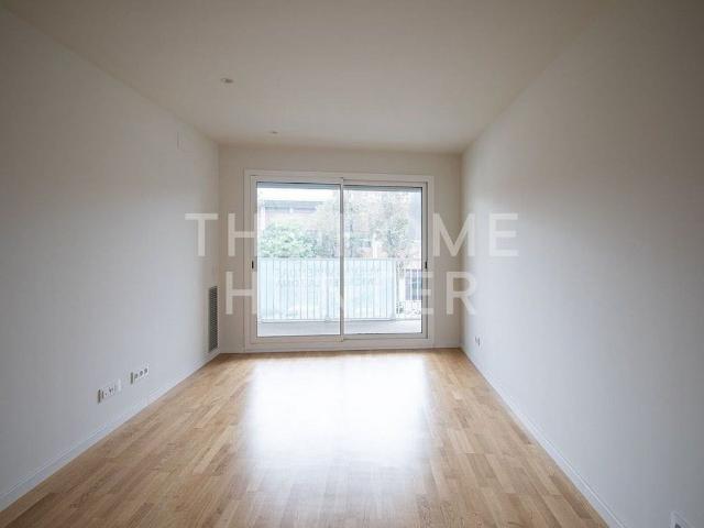 Piso en venta en paseo De la Zona Franca, Barcelona, de 61 m² 1 habitación por 280.000 €