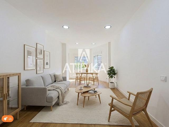 Piso en venta en calle D'aribau, Barcelona, de 61 m² 3 habitaciones por 537.000