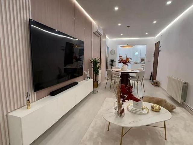 Piso en venta en Barcelona, de 62 m² 2 habitaciones por 475.000