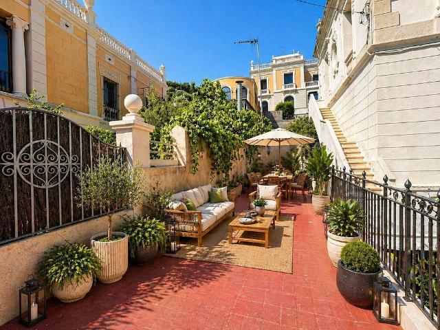 Piso en venta en Barcelona, de 66 m² 1 habitación por 175.000