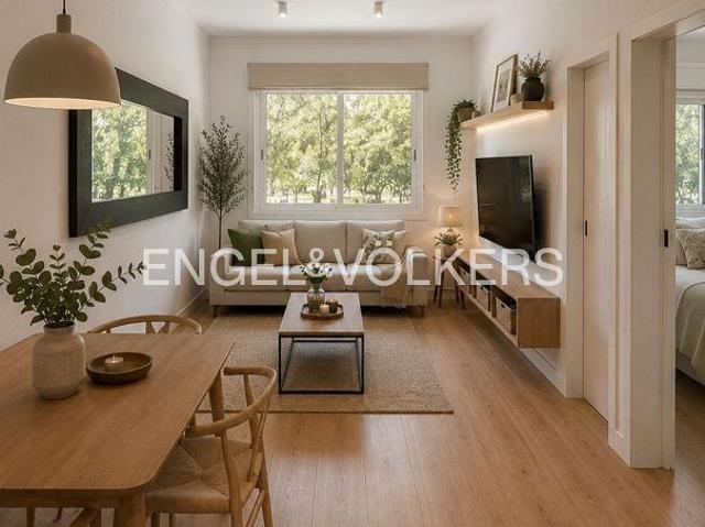 Piso en venta en Barcelona, de 66 m² 3 habitaciones por 689.000