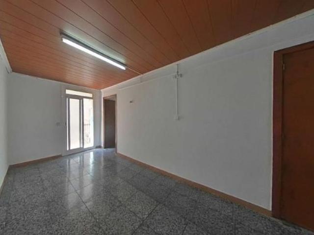 Piso en venta en Barcelona, de 66 m² 3 habitaciones por 171.285