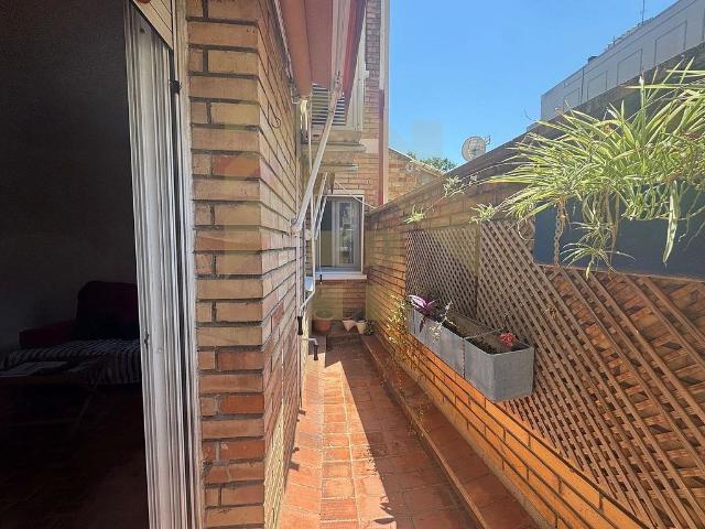 Piso en venta en Barcelona, de 69 m² 3 habitaciones por 420.000