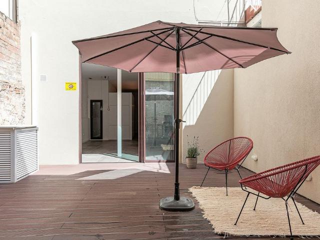 Piso en venta en Barcelona, de 72 m² 2 habitaciones por 480.000