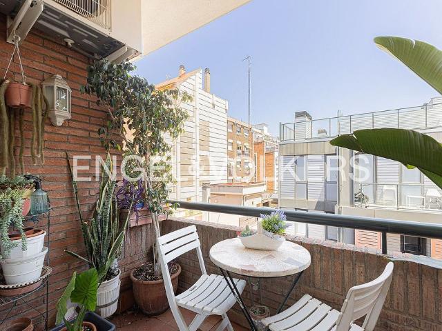 Piso en venta en Barcelona, de 77 m² 3 habitaciones por 425.000