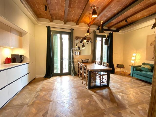 Piso en venta en calle D'aribau, Barcelona, de 75 m² 2 habitaciones por 680.000
