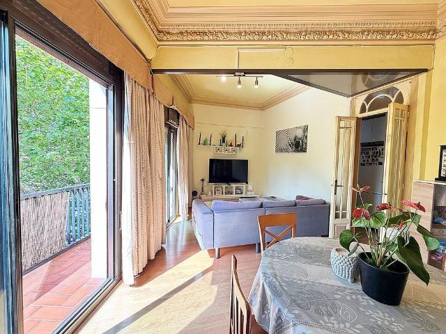 Piso en venta en Barcelona, de 80 m² 3 habitaciones por 400.000
