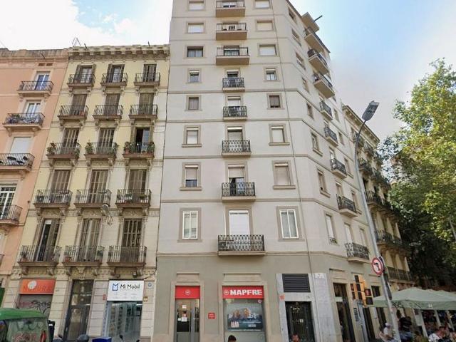 Piso en venta en Barcelona, de 80 m² 3 habitaciones por 372.000