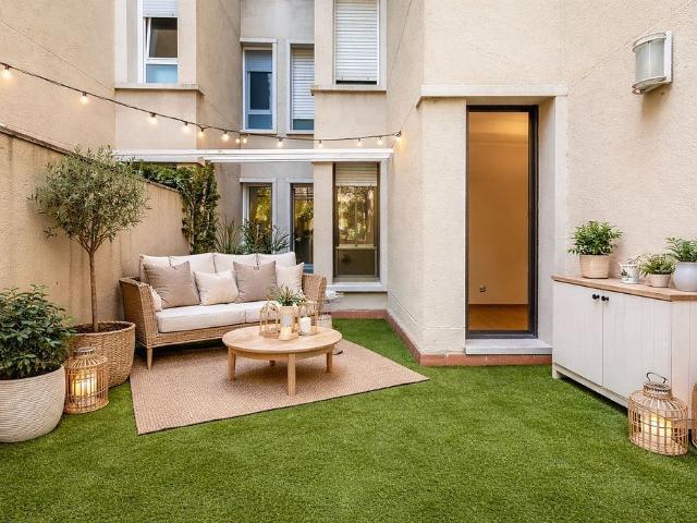 Piso en venta en Barcelona, de 89 m² 2 habitaciones por 299.750