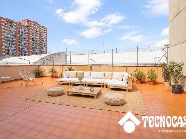 Piso en venta en Barcelona, de 90 m² 4 habitaciones por 550.000