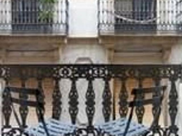 Piso en venta en Barcelona, de 91 m² 2 habitaciones por 549.000