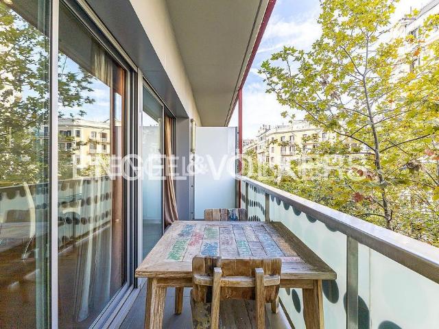 Piso en venta en Barcelona, de 99 m² 3 habitaciones por 616.000