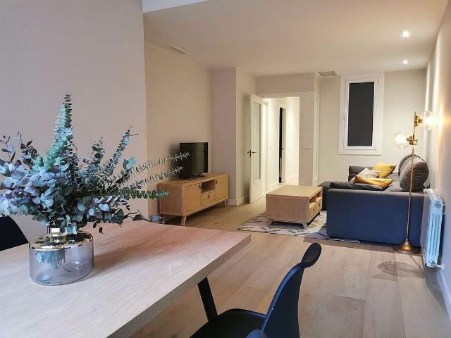 Piso en venta en Barcelona, de 100 m² 3 habitaciones por 510.000