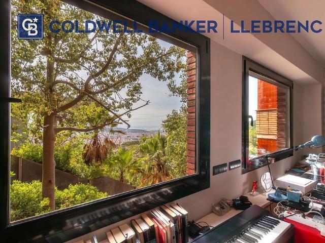 Piso en venta en Barcelona, de 110 m² 2 habitaciones por 699.000