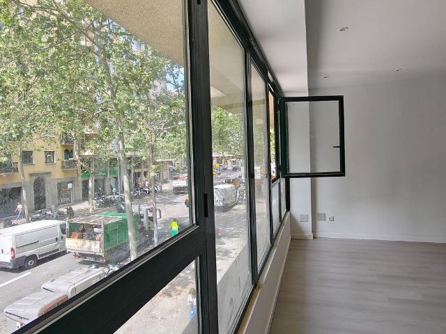 Piso en venta en Barcelona, de 121 m² 3 habitaciones por 770.000