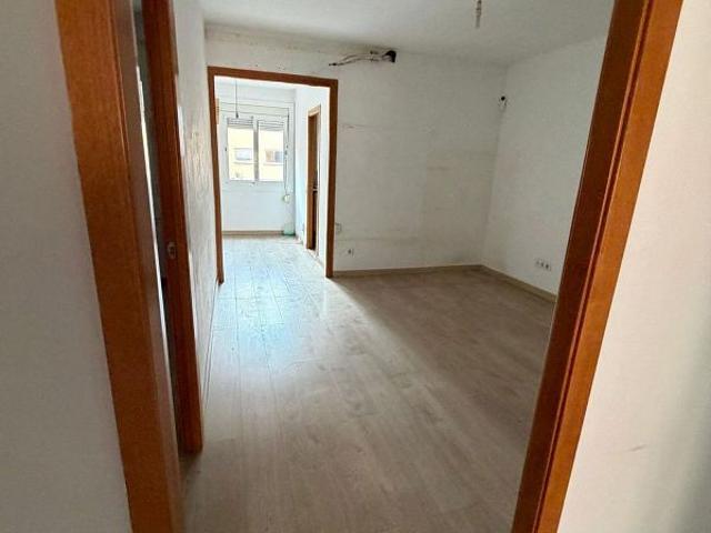Piso en venta en Barcelona, de 123 m² 3 habitaciones por 334.000