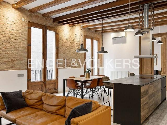 Piso en venta en Barcelona, de 136 m² 3 habitaciones por 798.000
