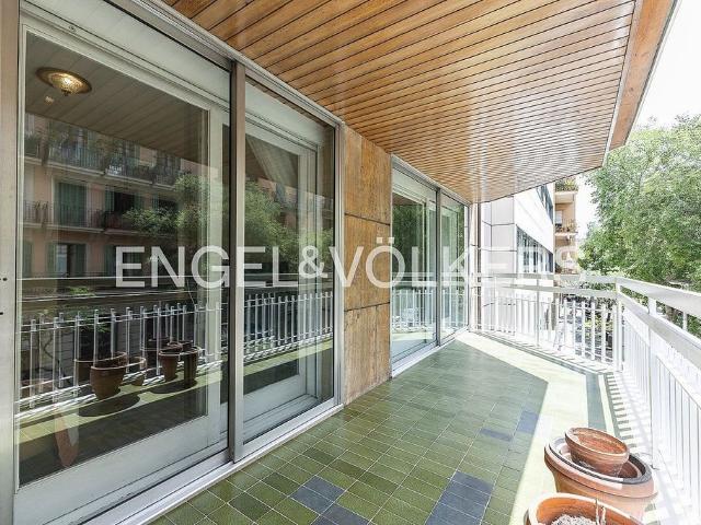 Piso en venta en Barcelona, de 152 m² 4 habitaciones por 780.000