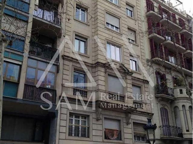 Piso en venta en Barcelona, de 162 m² 5 habitaciones por 550.000