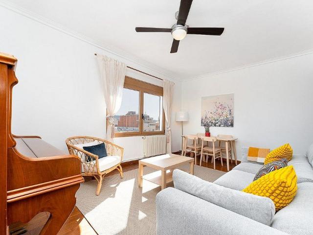 Piso en venta en Barcelona, de 165 m² 5 habitaciones por 790.000