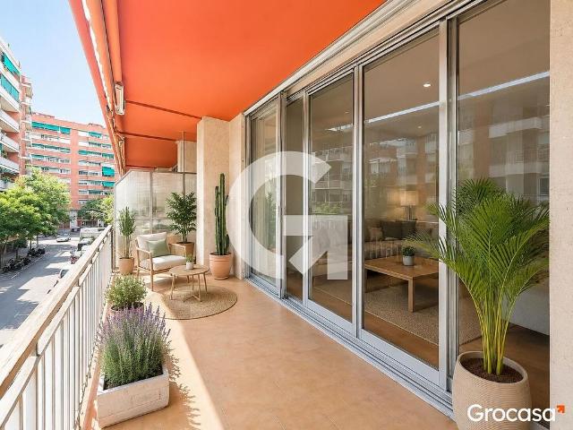 Piso en venta en Barcelona, de 169 m² 4 habitaciones por 698.000