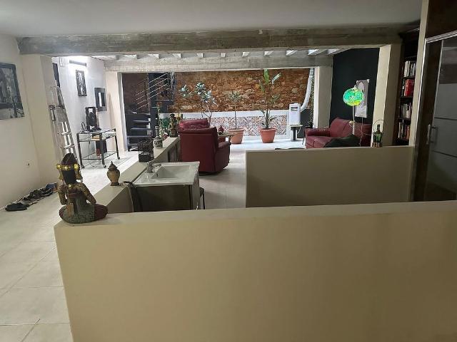 Piso en venta en Barcelona, de 89 m² 1 habitación por 580.000