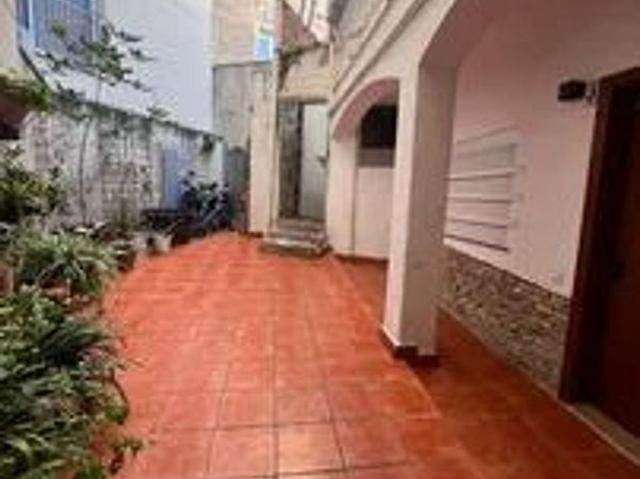 Piso en venta en Barcelona, de 39 m² 1 habitación por 238.000